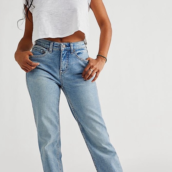 Free People CRVY High-Rise Vintage Straight Jeans - Picture 10 of 10